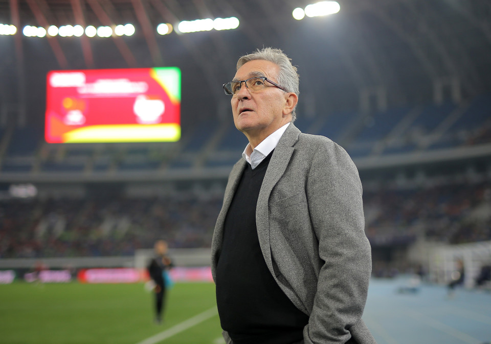 一万二, 徐江对伊万, 菱形阵型