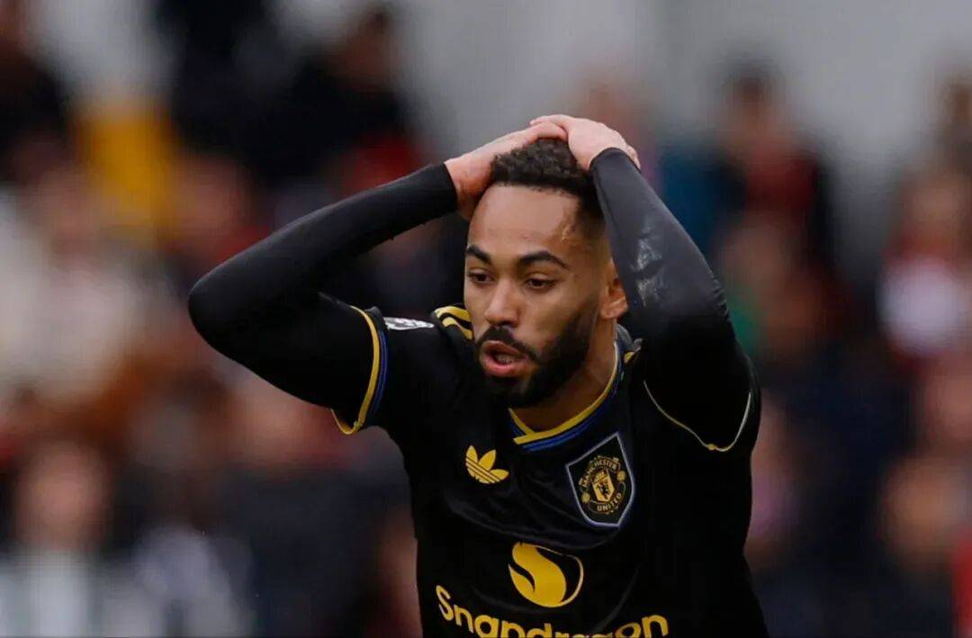 新援, 但由于俱乐, 箭头人物的